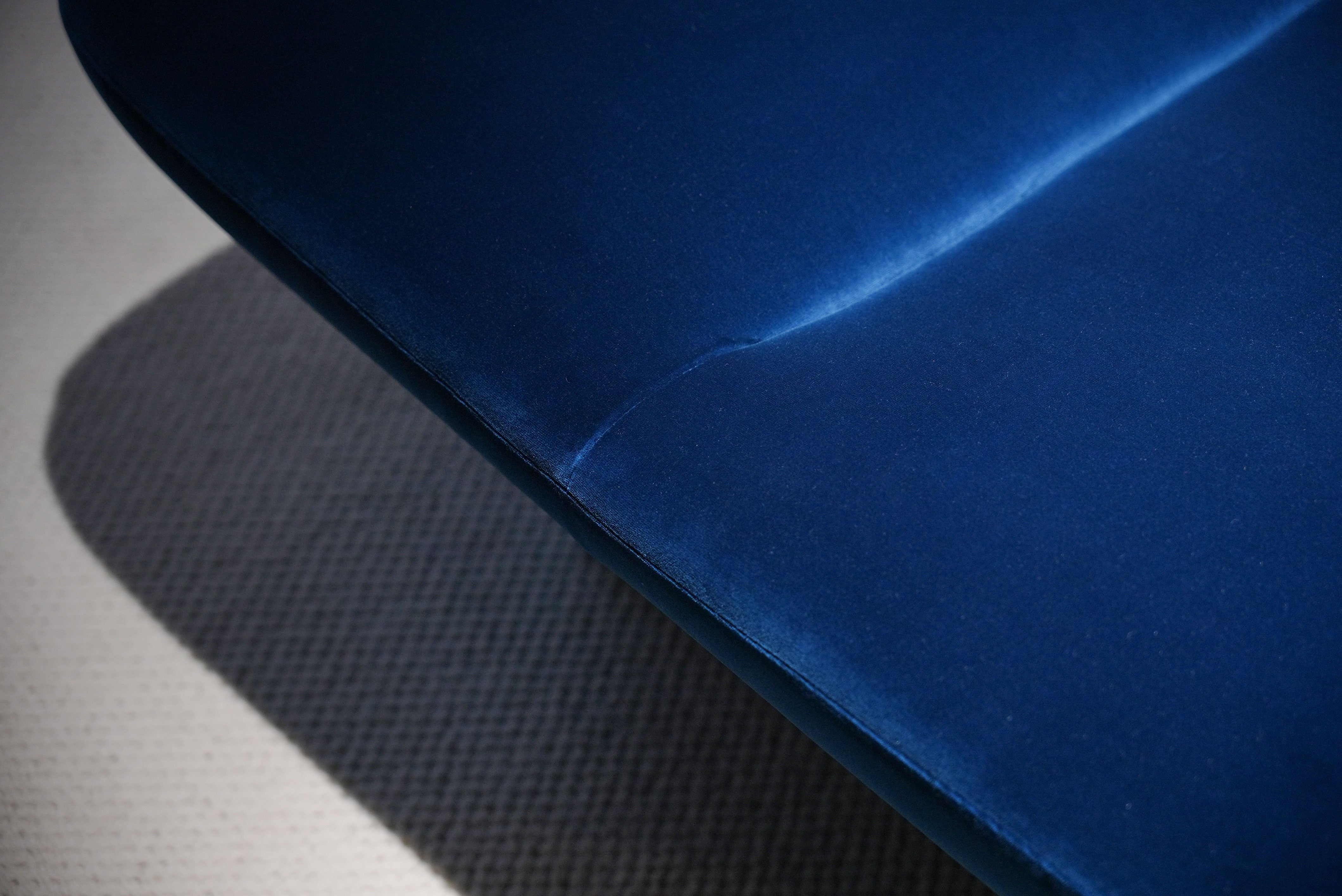 23. Leisure chair
